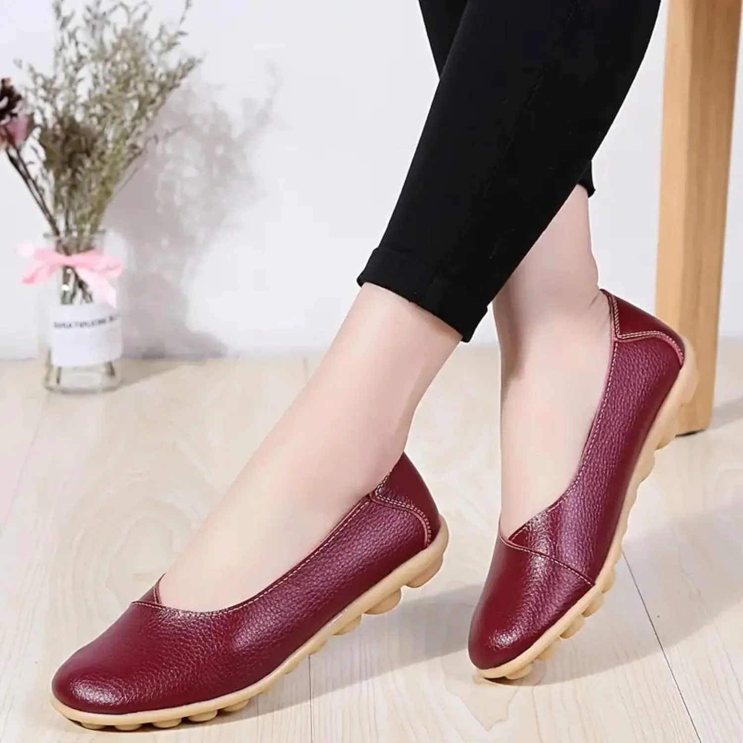 Comfortable Leather Shoes for Women Solid Non Slip  Shoes Soft Walking Driving Business Casual Elevator