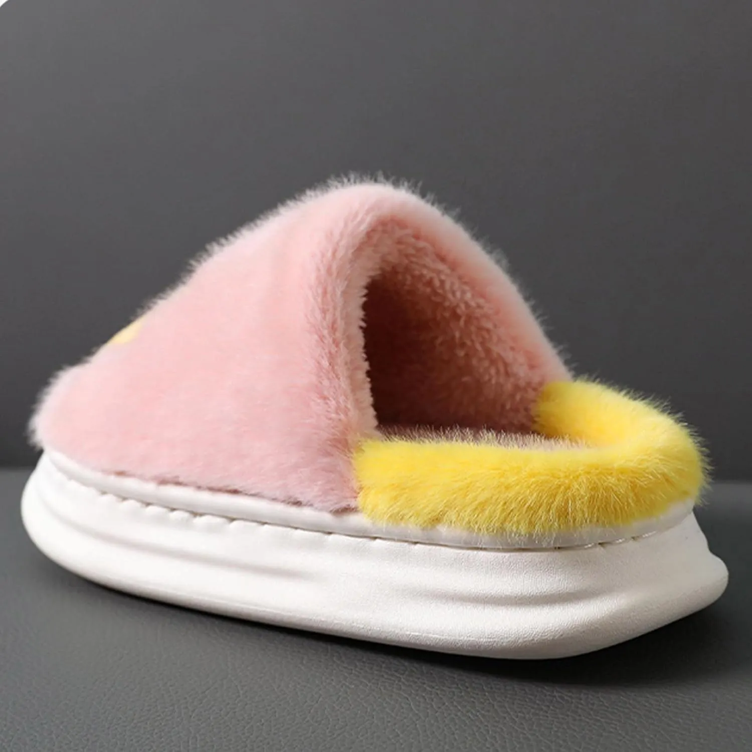 Fashion Autumn and Winter Boys and Girls Slippers Flat Bottom Thick Bottom Soft Comfortable Plush Girl Outdoor Slipper