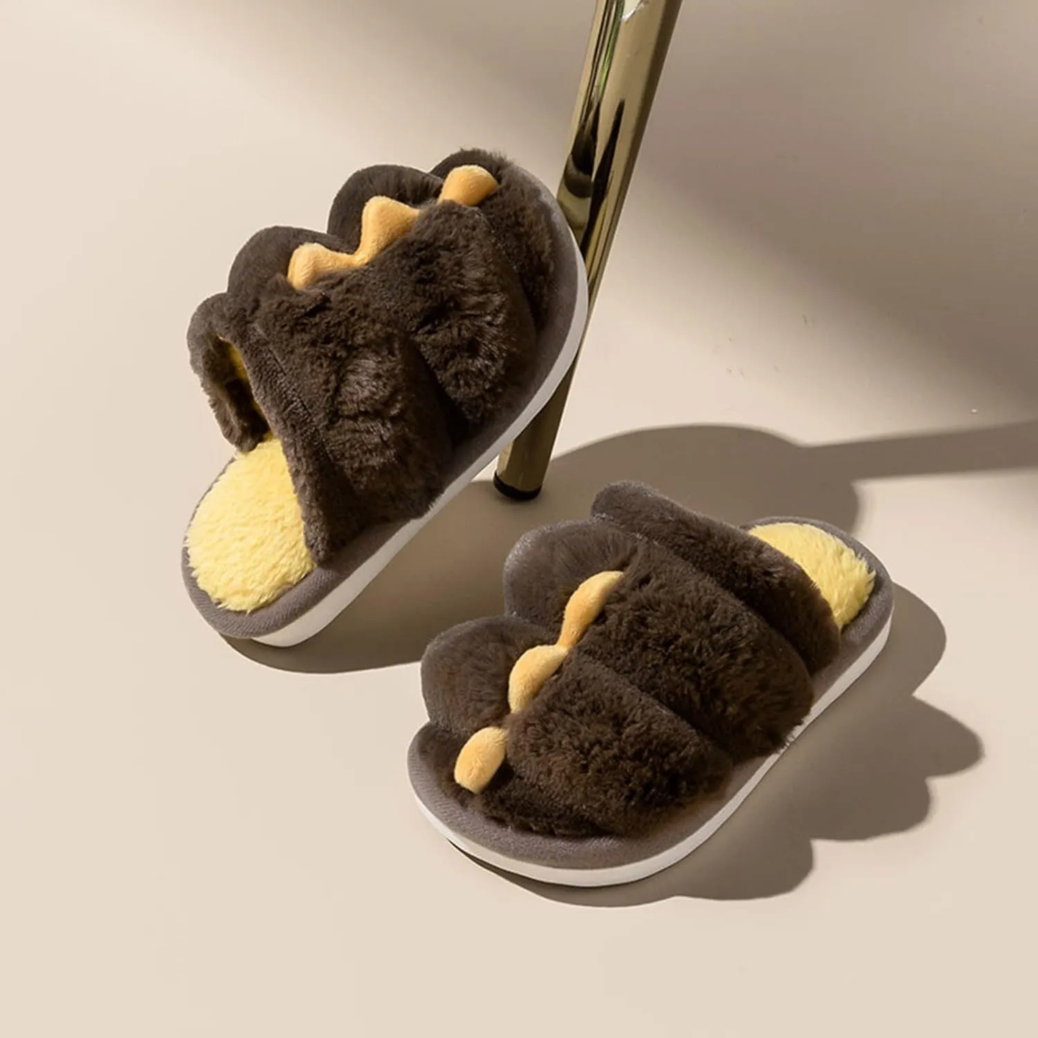 Fashion Autumn and Winter Cute Boys and Girls Slippers Flat Bottom Round Toe Soft and Comfortable Little Kid Shoe