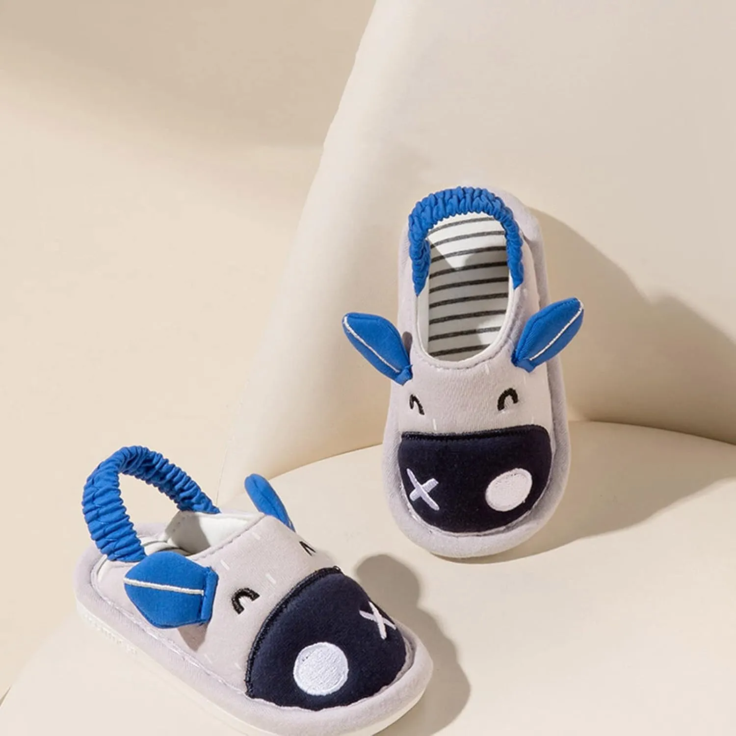 Fashion Cute Autumn and Winter Girls Slippers Flat Bottom Round Toe Soft Warm and Comfortable Solid Color Calf Girl Slip